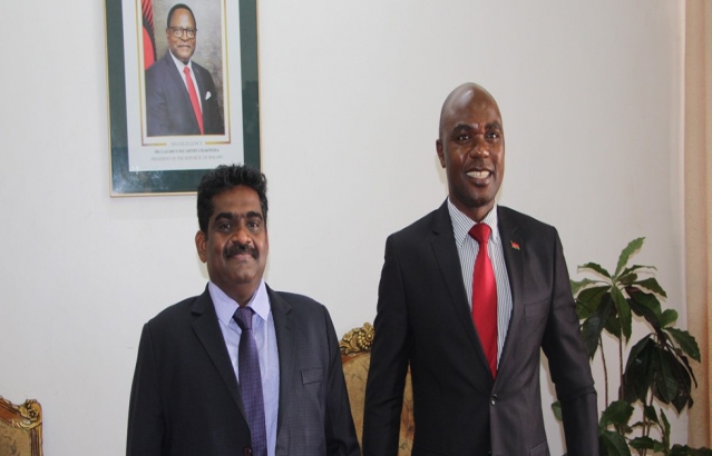 HIGH COMMISSIONER MEETS MINISTER OF FOREIGN AFFAIRS